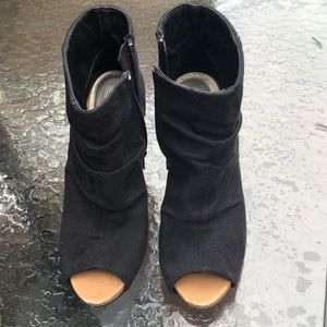 🖤🖤Massimo Black ankle boots size 6🖤🖤